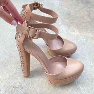 Nude heels